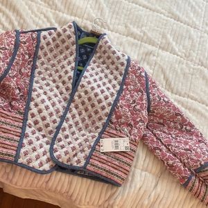 NWT Reversible Floral Quilted Jacket Mango size L